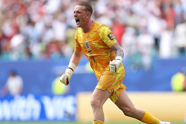 Pickford đi vào lịch sử ĐT Anh, xô đổ kỷ lục tồn tại hơn 30 năm