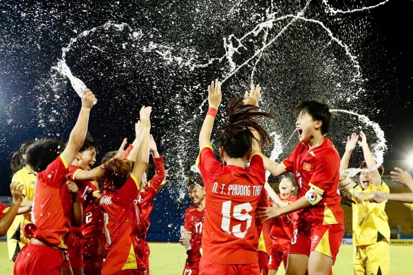 Tin bóng đá trưa 16/7: U17 Việt Nam đón tin vui