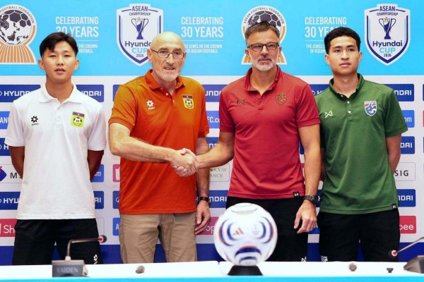 Ngôi sao ĐT Thái Lan tuyên bố không khoan nhượng trước trận gặp Lào