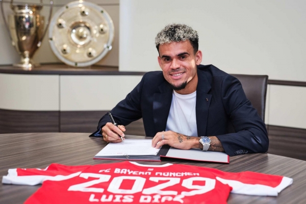CHÍNH THỨC: Luis Diaz cập bến Bayern Munich