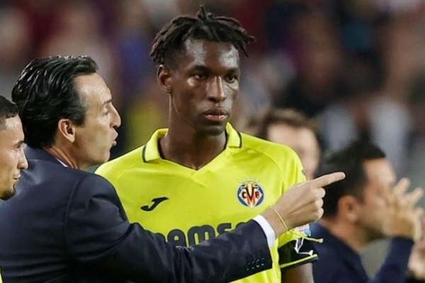 Chia tay Chelsea, Nicolas Jackson chỉ muốn tái hợp thầy cũ