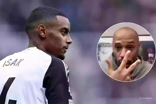 Huyền thoại Arsenal khuyên Newcastle nên 'giải thoát' cho Isak