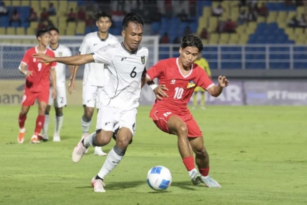 Chuyên gia Indonesia: 'U23 đá thế này thì thất bại cũng đáng thôi'