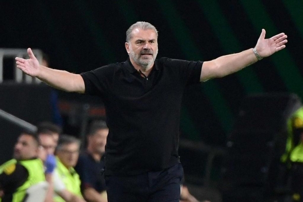 4 trận liền không thắng, tân HLV Postecoglou vẫn lạc quan