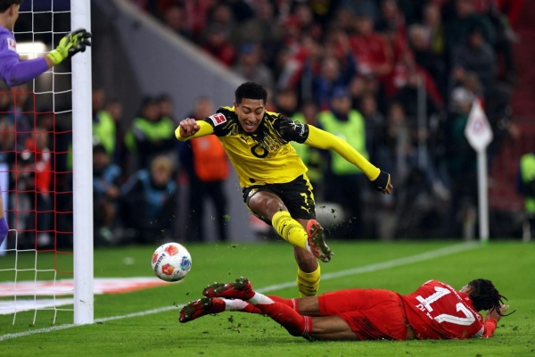 HLV Dortmund lên tiếng bảo vệ Bellingham sau sai lầm chí tử