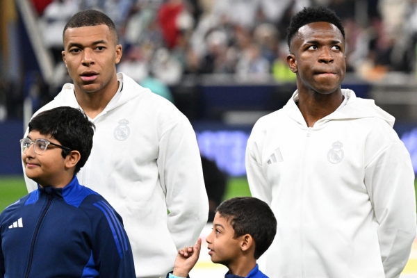 Vinicius tuyên bố bất ngờ về quan hệ với Mbappe