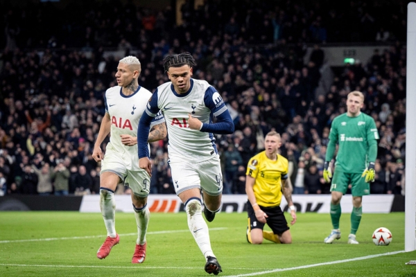 Dấu ấn sao trẻ, Tottenham dễ dàng đánh bại Elfsborg