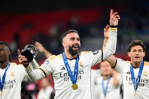 'Thay máu' đội hình, Real thanh lý tổ hợp giành 14 Champions League