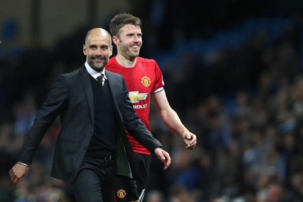 XÁC NHẬN: Nhà cầm quân 44 tuổi sáng cửa dẫn dắt MU