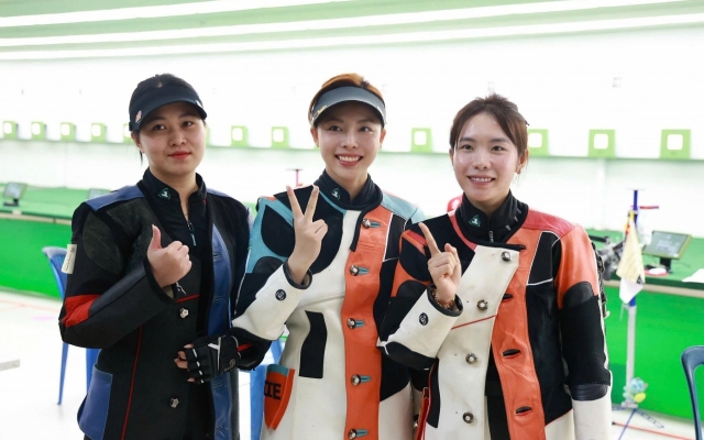 Bắn súng giành huy chương đầu tiên cho Việt Nam trong ngày 13/12