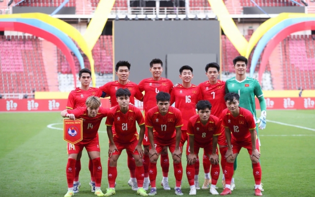 CĐV Indonesia đồng loạt phản ứng khi Việt Nam vào chung kết SEA Games