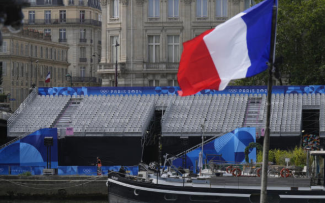 Lễ khai mạc Olympic Paris 2024 đối mặt với 'thảm họa' thời tiết
