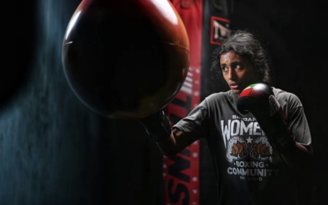 Nữ pháp y giấu mẹ học boxing, trở thành niềm tự hào SEA Games