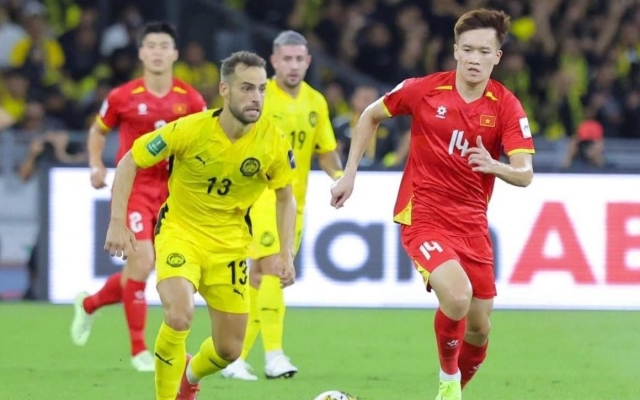KHÓ TIN: Việt Nam cứ gặp Malaysia ở bán kết AFF Cup là bị loại