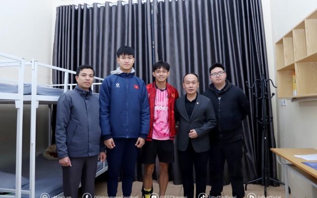 VFF có hành động ấm lòng với 2 cầu thủ U23 Việt Nam chấn thương