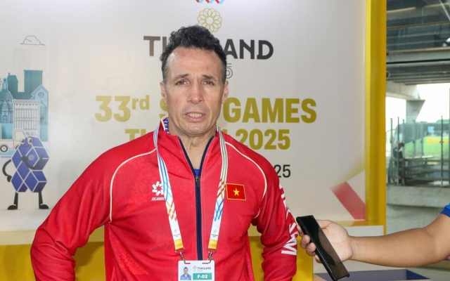 HLV Argentina quyết tâm cùng tuyển Việt Nam chinh phục SEA Games