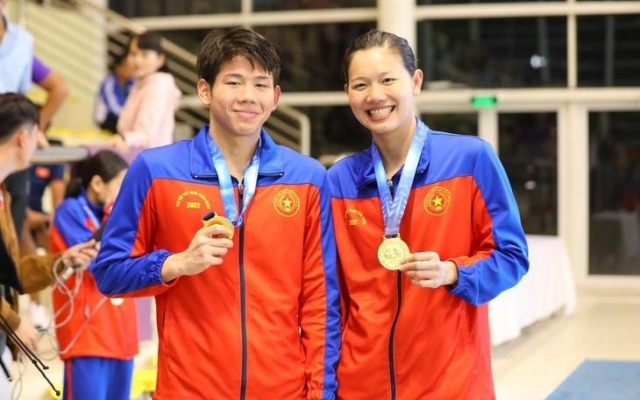 Ánh Viên chia sẻ cực xúc động khi Quang Thuấn giành HCV đầu tiên ở SEA Games