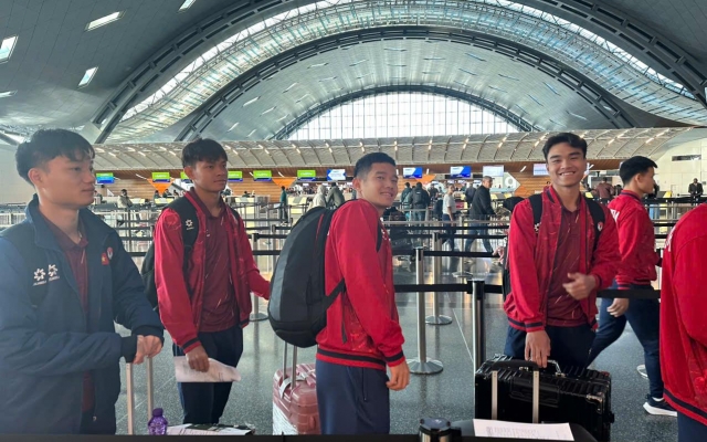 Đáp sân bay, U23 Việt Nam lập tức tập buổi đầu tiên ở Ả Rập Xê Út