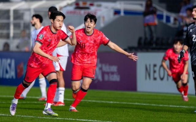 Lịch thi đấu bóng đá hôm nay 13/1: Rực lửa VCK U23 châu Á