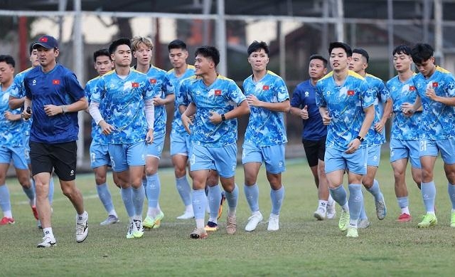 Video: U23 Việt Nam hoàn thiện chiến thuật, sẵn sàng quyết đấu U23 Ả Rập Xê Út