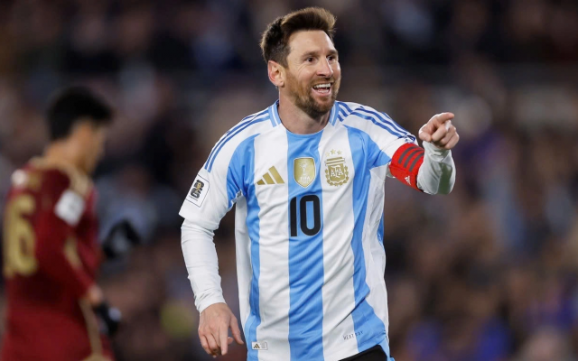 Không có Messi, Argentina vẫn thắng dễ đội hạng 65 FIFA