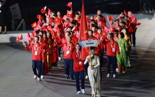 Việt Nam bất ngờ vượt Indonesia, đứng thứ 2 tại SEA Games
