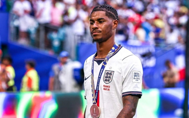 Đón Rashford trở về, MU lại để mất cầu thủ nhanh thứ 2 World Cup 2026