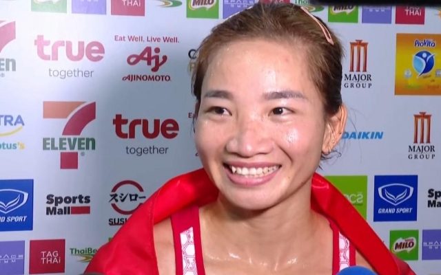 Nguyễn Thị Oanh nói gì khi san bằng siêu kỷ lục HCV ở SEA Games?