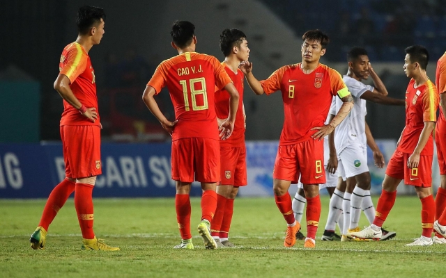 Báo Trung Quốc 'mừng ra mặt' vì đối thủ của đội U23 gặp khó