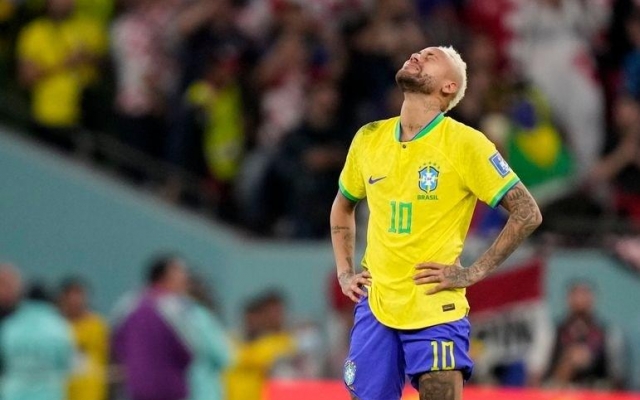 Tổng thống Brazil 'mỉa mai' Neymar
