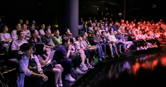 VCS mùa Hè 2022 sẽ tiếp tục thi đấu online?