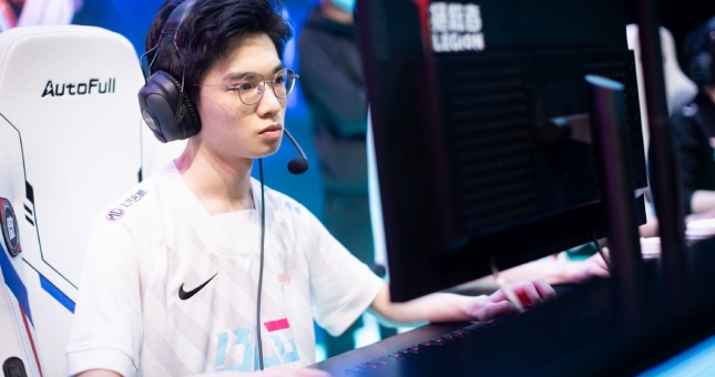 Lịch thi đấu LPL hôm nay ngày 16/6: RA - OMG, UP - BLG