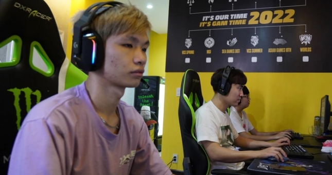 Khởi đầu VCS Mùa Hè không tốt, GAM Esports đổi lịch stream thành lịch luyện tập