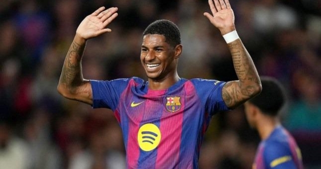 Barca thất thế trong thương vụ Rashford