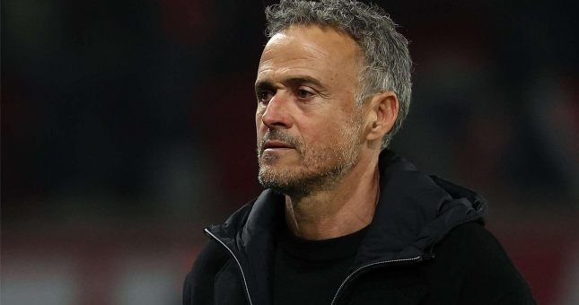 PSG trao siêu hợp đồng cho HLV số 1 thế giới