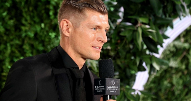 Toni Kroos bóc trần nội bộ hỗn loạn của Real Madrid