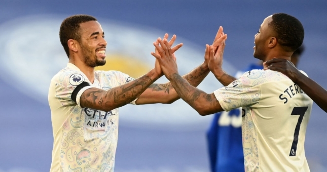 Man City thắng dễ Leicester ngay trên sân khách