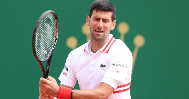 Djokovic lần đầu thất bại trong năm 2021