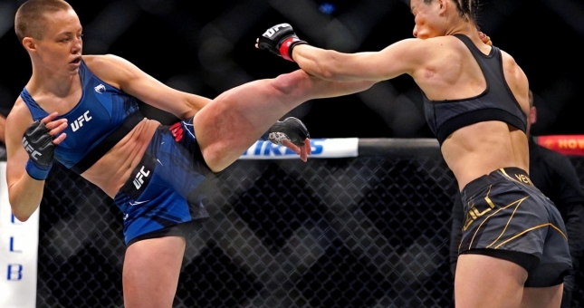 VIDEO: Võ sĩ MMA số 1 Trung Quốc thua sốc sau 1 phút, đánh mất đai vô địch UFC