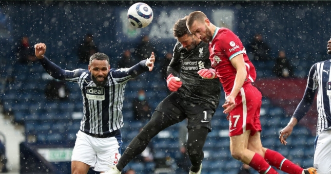 Alisson lên tấn công phút bù giờ, ghi bàn thắng lưu danh sử sách