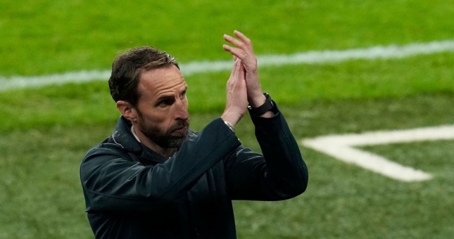 'HLV tuyển Anh là thiên tài chiến thuật'