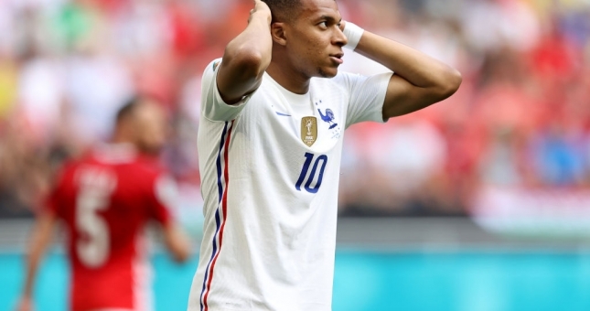 Video bàn thắng Hungary 1-1 Pháp: Mbappe, Benzema vô duyên