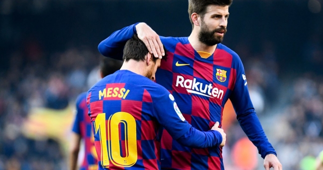 Barca sẵn sàng kiện bốn trụ cột