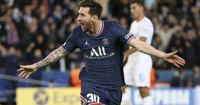 Messi được UEFA vinh danh ở Champions League