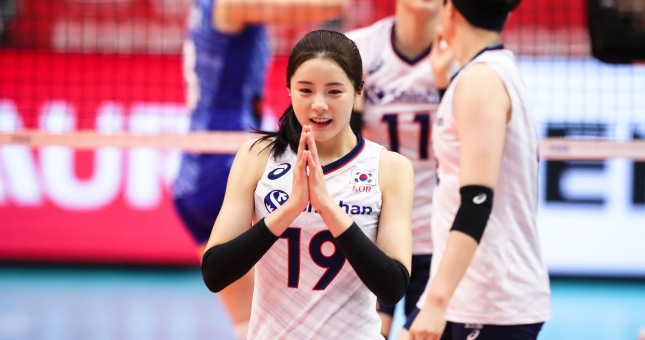 'Ngọc nữ' xinh đẹp nhất làng bóng chuyền Hàn Quốc là ai?