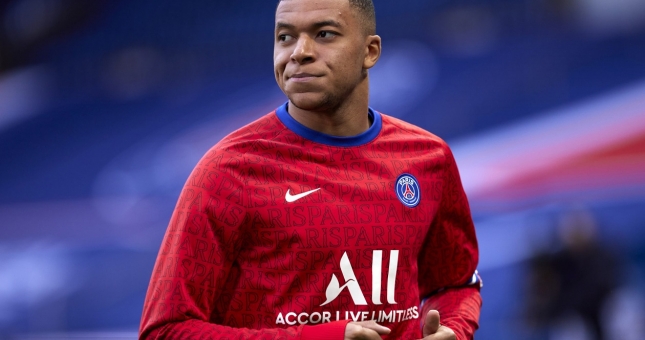Từ chối mức lương cao nhất thế giới, Mbappe chính thức gia nhập 'gã khổng lồ'?