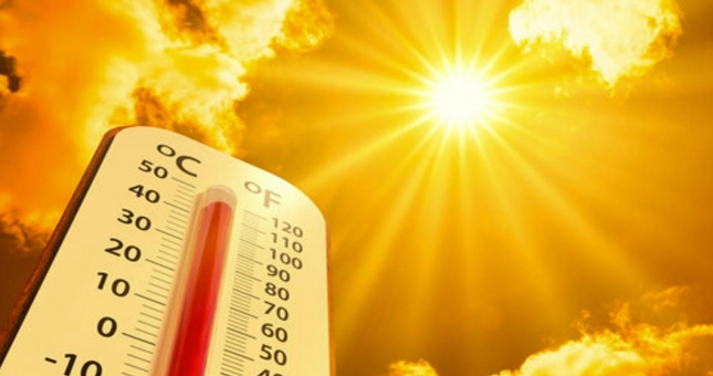 Dự báo thời tiết hôm nay 11/4 trên cả nước: Nắng nóng kỷ lục, đạt mốc 40 độ