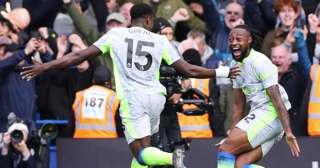 Trực tiếp Chelsea 0-3 Man City: Chelsea tìm bàn danh dự