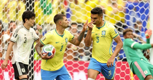 Trực tiếp Brazil 1-1 Nhật Bản: Brazil làm chủ thế trận
