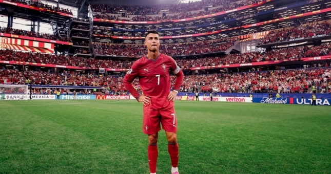Lời tạm biệt World Cup của Cristiano: Khép lại một kỷ nguyên kiêu hùng!